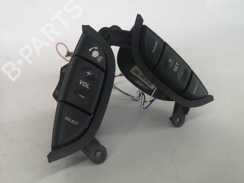 Used Switch JAGUAR X-TYPE I (X400) 2.0 D (130 hp) 6822905