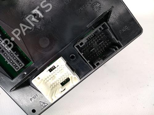 Used Fuse box Fuse box 6909018 6909018