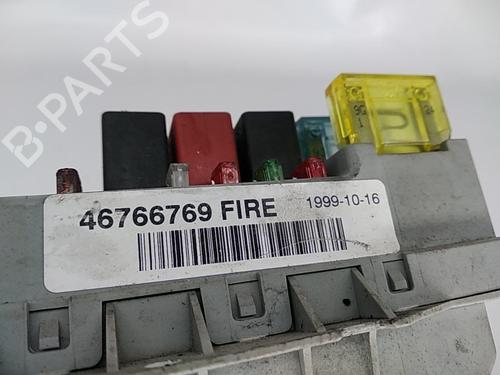 Fuse box FIAT PUNTO (188_) 1.2 60 (188.030, .050, .130, .150, .230, .250) | BP6913293E1