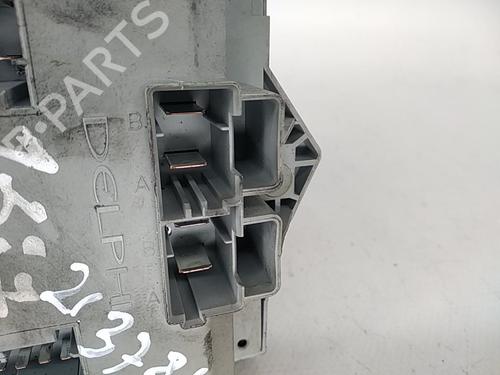 Used Fuse box FIAT PUNTO (188_) 1.2 16V 80 (188.233, .235, .253, .255, .333, .353, .639,... (80 hp) 6960846