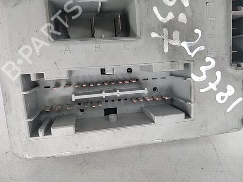 Fuse box FIAT PUNTO (188_) 1.2 16V 80 (188.233, .235, .253, .255, .333, .353, .639,... | BP6960846E1