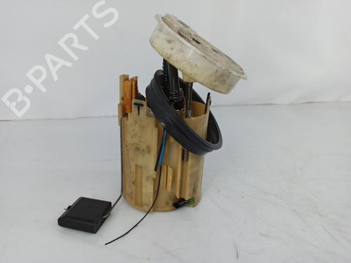 Used Fuel pump MERCEDES-BENZ C-CLASS (W203) C 220 CDI (203.008) (150 hp) 27735207