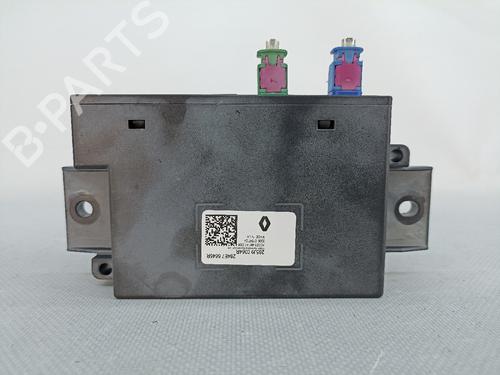Used Engine control unit (ECU) RENAULT AUSTRAL E-TECH 200 Hybrid (HGM2) (199 hp) 27735236