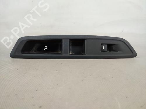 Interrupteur de vitre avant droite CITROËN C4 III (BA_, BB_, BC_) 1.5 BlueHDi 130 (BBYHZB) (131 hp) 27735301