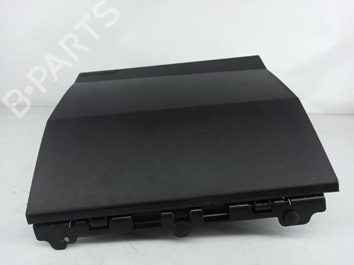 Used Glove box RENAULT AUSTRAL E-TECH 200 Hybrid (HGM2) (199 hp) 27735361