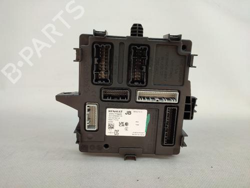Used Engine control unit (ECU) RENAULT AUSTRAL E-TECH 200 Hybrid (HGM2) (199 hp) 27735414