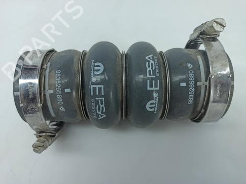 Used Intercooler pipe CITROËN C4 III (BA_, BB_, BC_) 1.5 BlueHDi 130 (BBYHZB) (131 hp) 27735608