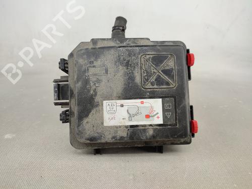 Used Fuse box CITROËN C4 III (BA_, BB_, BC_) 1.5 BlueHDi 130 (BBYHZB) (131 hp) 27735693