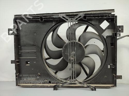 Used Radiator fan PEUGEOT 308 III (FB_, FH_, FP_, F3_, FM_) BlueHDi 130 (FBYHZL, FBYHZT) (131 hp) 27735888