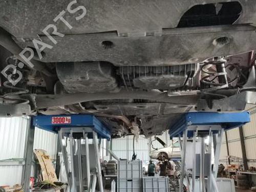 Used Rear axle PEUGEOT 308 III (FB_, FH_, FP_, F3_, FM_) BlueHDi 130 (FBYHZL, FBYHZT) (131 hp) 27735957