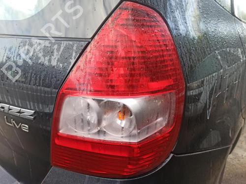 Højre baglygte HONDA JAZZ II (GD_, GE3, GE2) 1.2 i-DSI (GD5, GE2) (78 hp) 21265991