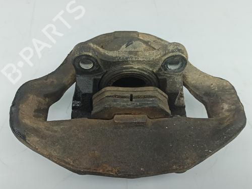 Used Left front brake caliper NISSAN PICK UP (720) [1980-1986]  27736037