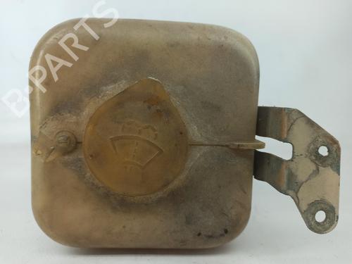 Used Windscreen washer tank NISSAN PICK UP (720) [1980-1986]  27736071