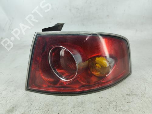 Used Right taillight SEAT IBIZA III (6L1) 1.4 TDI (75 hp) 24373591