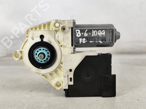 Portierruitmotor linksvoor VW PASSAT B5.5 Variant (3B6) 2.0 TDI | BP25038891E21 