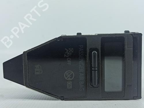 Display monitor TOYOTA AURIS (_E18_) 1.4 D-4D (NDE180_, NDE180R) 8391002210