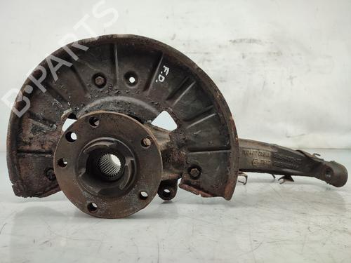 Used Right front steering knuckle PORSCHE CAYENNE (9PA) S 4.5 (340 hp) 26613825