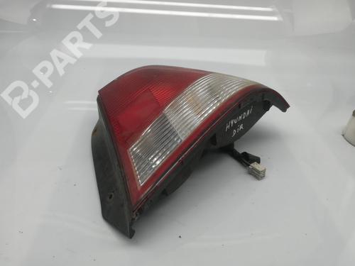 Right taillight HYUNDAI ACCENT II (LC) 1.3 | BP6202606C35