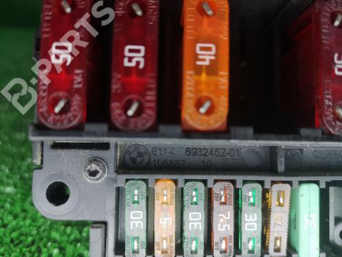 Fuse box BMW 5 (E60) 520 i | BP6337504E1 
