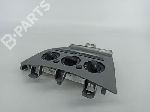 Climate control FORD FOCUS III Turnier 1.6 TDCi | BP6468571I5 