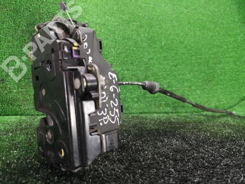 Cerradura puerta delantera derecha VW NEW BEETLE (9C1, 1C1) 1.9 TDI D3B2837016H