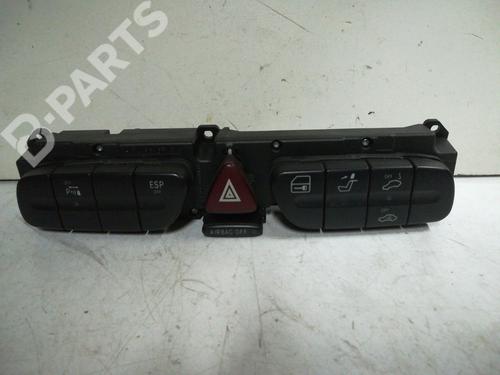 Used Switch MERCEDES-BENZ C-CLASS (W203) C 220 CDI (203.006, 203.008) (143 hp) 6563459