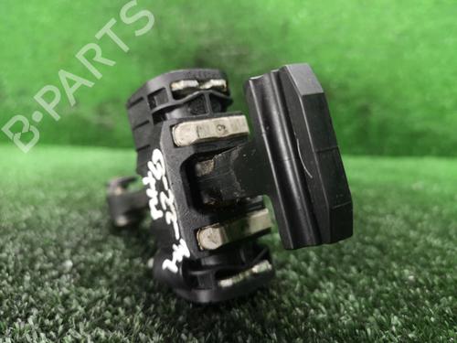 Dørhengsel/Dørstopper VOLVO V50 (545) [2003-2012]  14414587