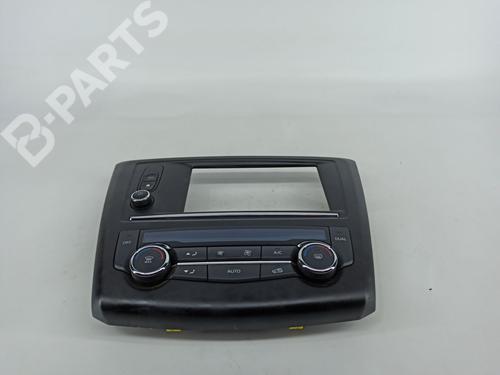 Used Climate control RENAULT KADJAR (HA_, HL_) 1.5 dCi 110 (HLA3) (110 hp) 6678481