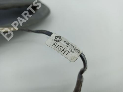 Front right exterior door handle CHRYSLER VOYAGER / GRAND VOYAGER III (GS_, NS_) 2.4 i | BP6688195C129