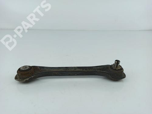 Used Right rear suspension arm MERCEDES-BENZ 190 (W201) D 2.0 (201.122) (72 hp) 6826643
