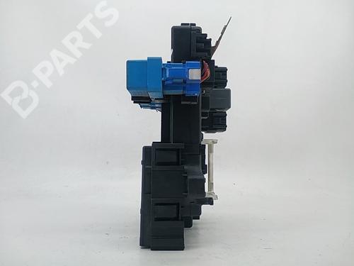 Caixa de fusíveis NISSAN TERRANO II (R20)  | BP7070491E1