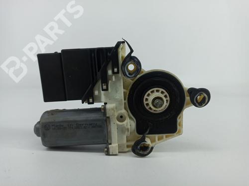 Used Left rear window motor VW GOLF IV (1J1) 1.4 16V (75 hp) 7102662