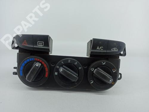 Used Climate control KIA SPORTAGE SUV (K00) 2.0 TD 4WD (83 hp) 7110068