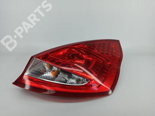Høyre baklys FORD FIESTA V (JH_, JD_) 1.4 TDCi (68 hp) 7115033