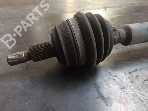 Arbre de transmission avant droit VW GOLF IV (1J1) 1.4 16V | BP7115087M39 
