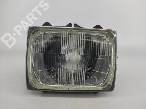 Used Right headlight NISSAN URVAN Van (E24) 2.5 D (80 hp) 7530197