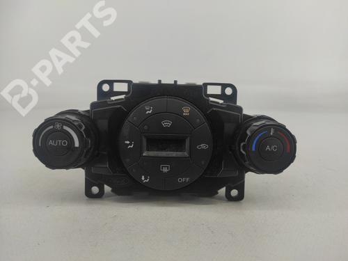 Climate control FORD FIESTA VI (CB1, CCN) 1.6 TDCi 8A6T18C612
