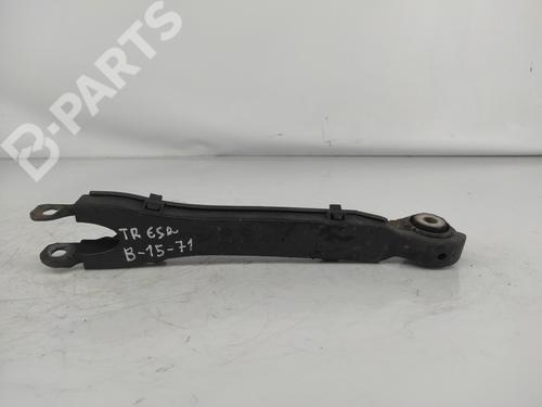 Venstre bagtil bærearm MERCEDES-BENZ C-CLASS (W204) C 200 CDI (204.007, 204.006) (136 hp) 7986554