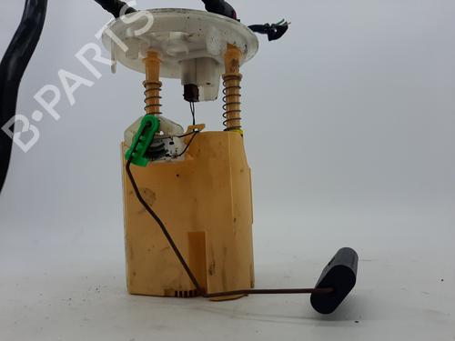 Used Fuel pump RENAULT CLIO III Hatchback Van (SB_, SR_) 1.5 dCi (86 hp) 14417067