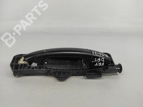 Używane Klamka zewnętrzna drzwi przednich prawych MERCEDES-BENZ C-CLASS (W204) C 200 CDI (204.007, 204.006) (136 hp) 8004408