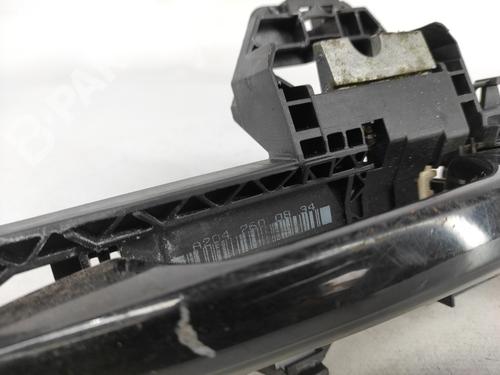 Klamka zewnętrzna drzwi przednich prawych MERCEDES-BENZ C-CLASS (W204) C 200 CDI (204.007, 204.006) | BP8004408C129 