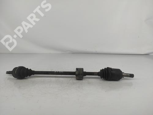 Used Right front driveshaft FIAT PUNTO (188_) 1.2 16V 80 (188.233, .235, .253, .255, .333, .353, .639,... (80 hp) 8043759
