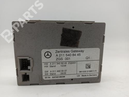 Centralina fecho central MERCEDES-BENZ CLS (C219) CLS 320 CDI (219.322) (224 hp) 8043796