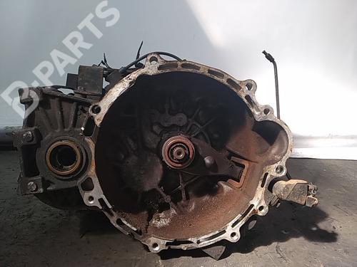 Used Gearbox KIA CERATO I Hatchback (LD) 1.5 CRDi (102 hp) 8068109