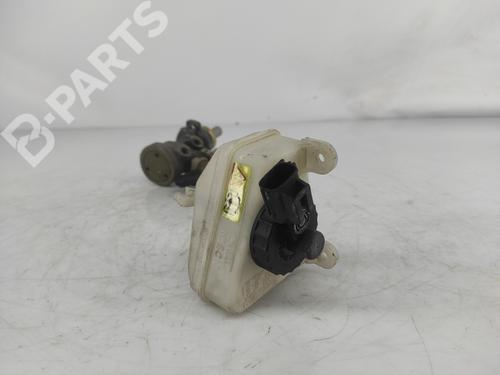 Brake master cylinder FORD FOCUS I (DAW, DBW) 1.6 16V | BP8077846M77 