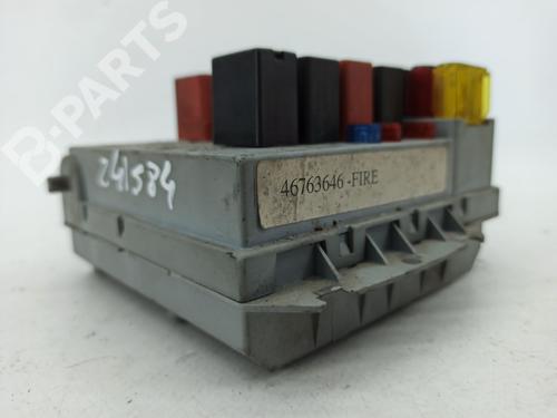 Fuse box FIAT PUNTO (188_) 1.2 16V 80 (188.233, .235, .253, .255, .333, .353, .639,... | BP8077961E1