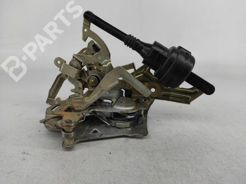 Rear right lock MERCEDES-BENZ E-CLASS (W210) E 300 Turbo-D (210.025) 2027300635