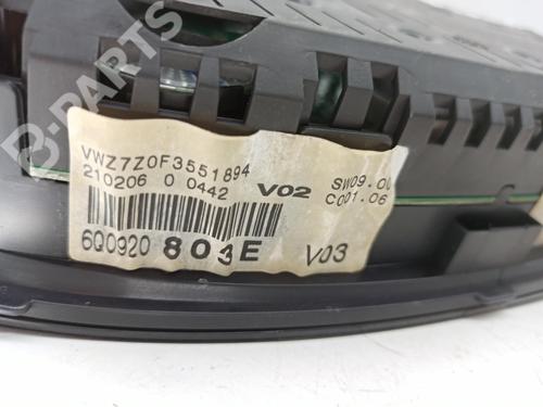 Instrument cluster VW POLO IV (9N_, 9A_) 1.2 12V | BP8207293C47