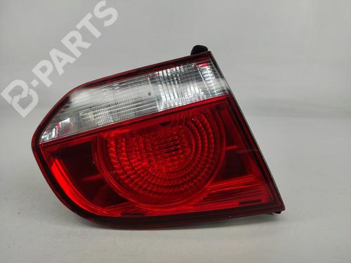 Feu de coffre gauche VW GOLF VI (5K1) 1.6 TDI (105 hp) 8245097