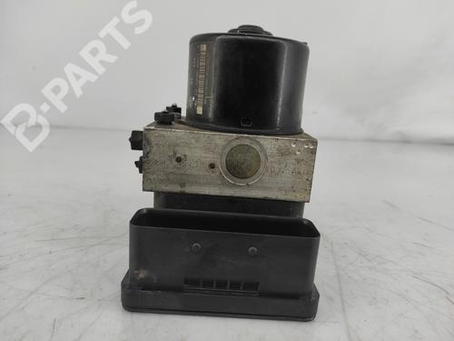Pompe ABS VW POLO IV (9N_, 9A_) 1.4 TDI (75 hp) 8246083